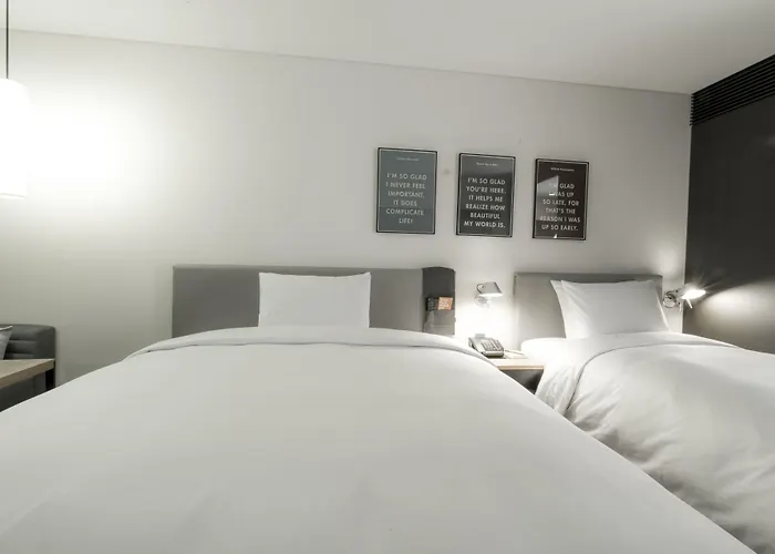 Glad Yeouido Hotel