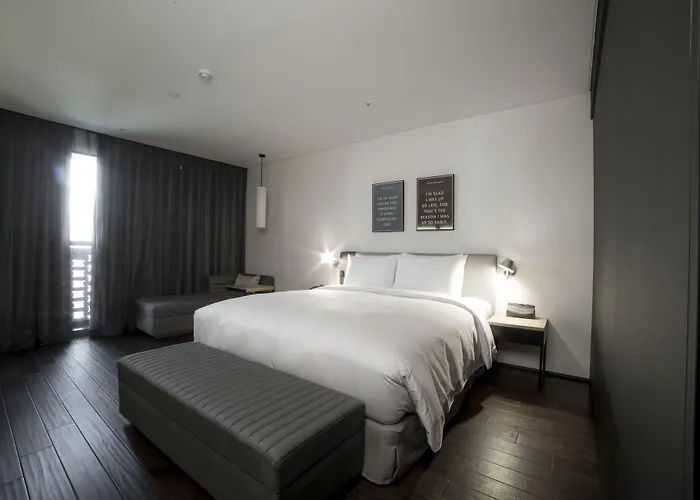 Glad Yeouido Hotel 4*