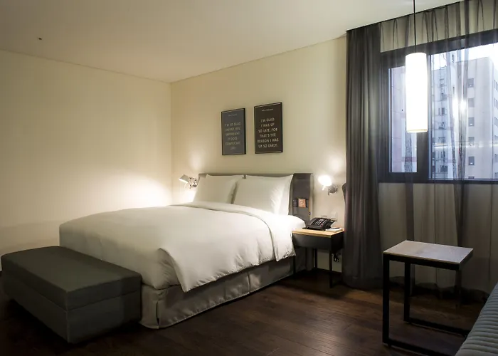 Hotel Glad Yeouido 4*